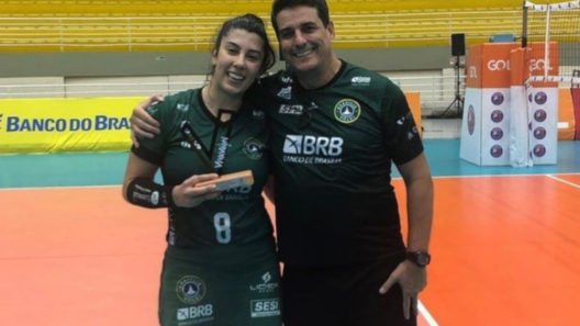 Brasília Vôlei feminino Superliga 2020/21 Ju Carrijo