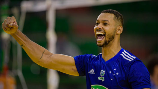 Alan Sada Cruzeiro Superliga 2020/21