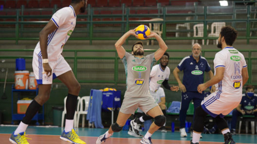 Lukinho - Líbero Sada Cruzeiro