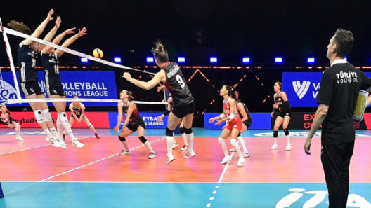 Turquia vence a Polônia pela VNL