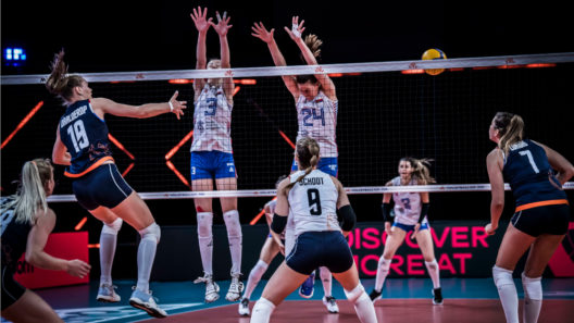 Daalderop Holanda vence Sérvia
