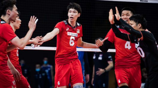 Japão enfrenta Brasil pela VNL