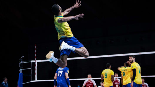 Lucarelli Saque Brasil VNL