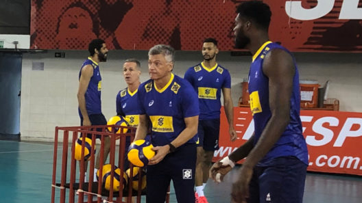 Renan no treino
