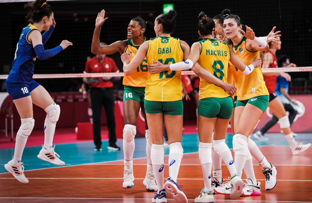 De olho em vaga nos Jogos de Paris 2024, Brasil inicia disputa do  Pré-Olímpico feminino de vôlei - Folha PE