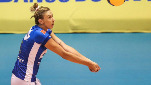 Pri Daroit testou positivo para a Covid-19