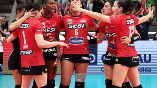 Sesi Vôlei Bauru é campeão da Supercopa