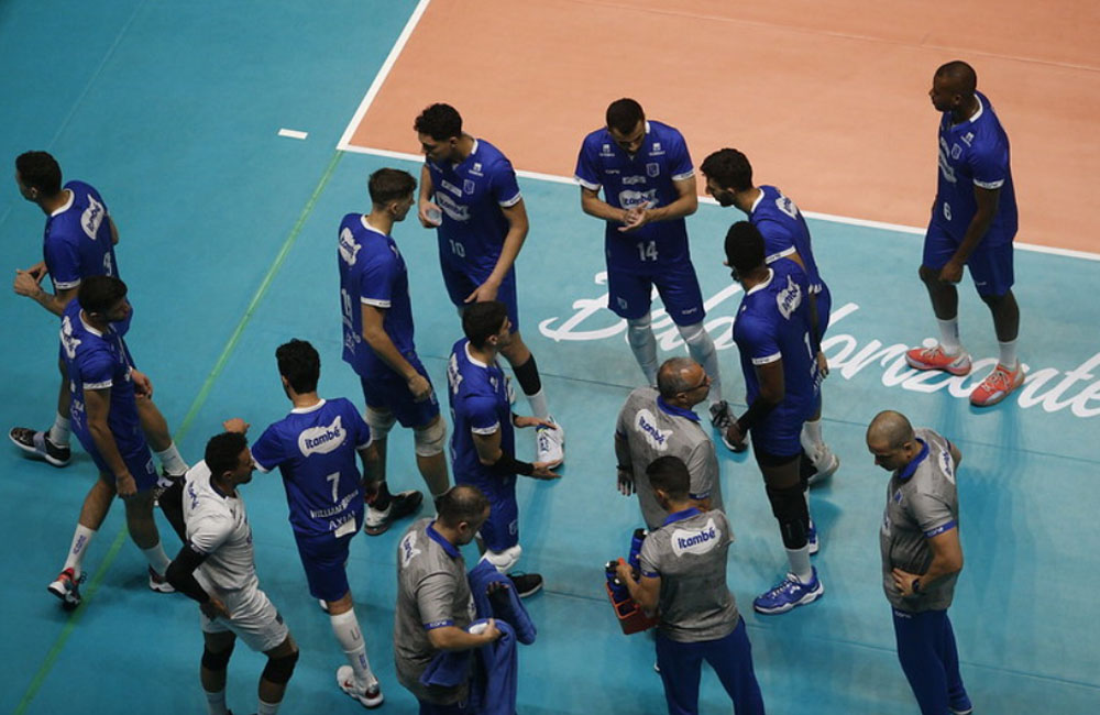 Minas está há quatro jogos sem vencer na Superliga de vôlei masculino