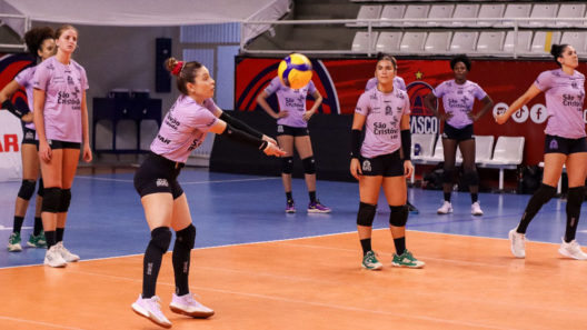 Osasco treina no José Liberatti para a Superliga